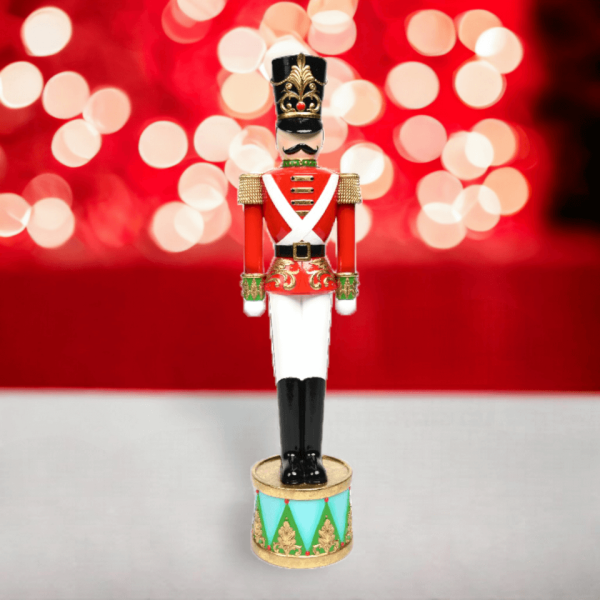 18  Toy Soldier Statue Fashion